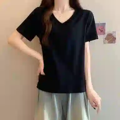AWAO VLogo T