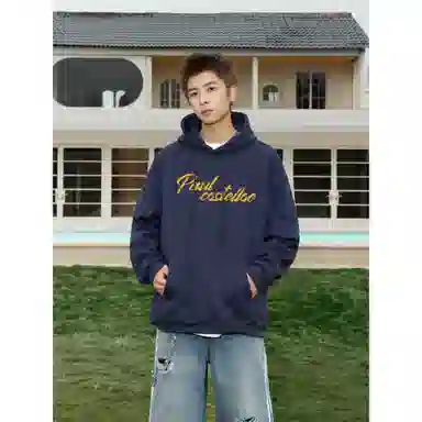 PAUL COSTELLOE 320gLogo