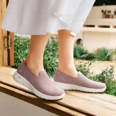 Skechers Go Walk Joy