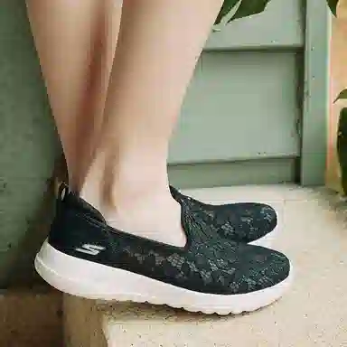 Skechers Go Walk Joy