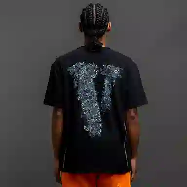 VLONE V T