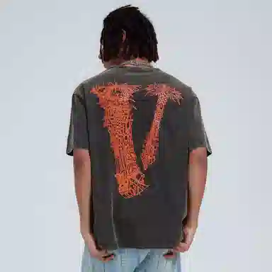 VLONE V T