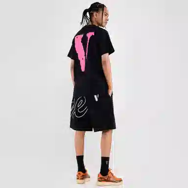 VLONE logo Staple Hoodle LogoT