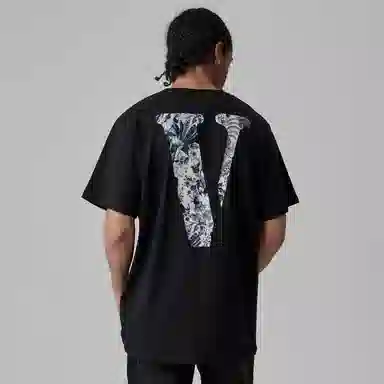 VLONE FRIENDS-LOGO T
