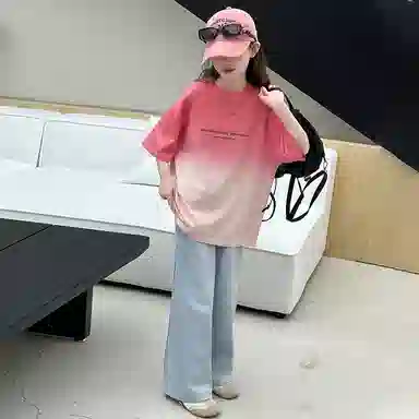 木木屋休闲运动套装 时尚渐变短袖搭配百搭舒适牛仔裤 西瓜红 青少年