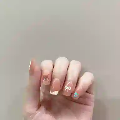 嘉比兔 小熊蝴蝶结可拆卸式穿戴甲  短梯晕染裸色 哑光