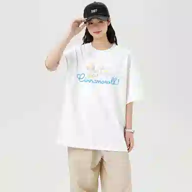 Sanrio x CINNAMOROLL T