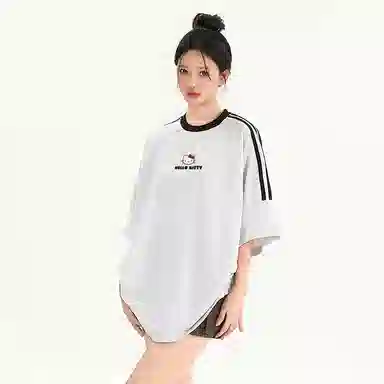 Sanrio x Hello Kitty T