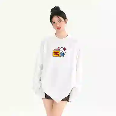 Sanrio x Hello Kitty SS25 T