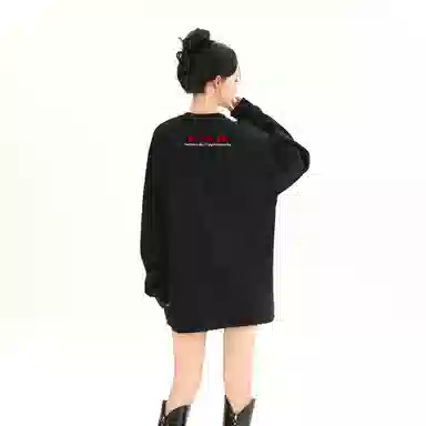 Sanrio x Hello Kitty SS25 T