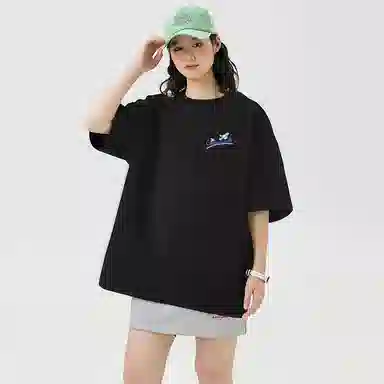 Sanrio Cinnamoroll T