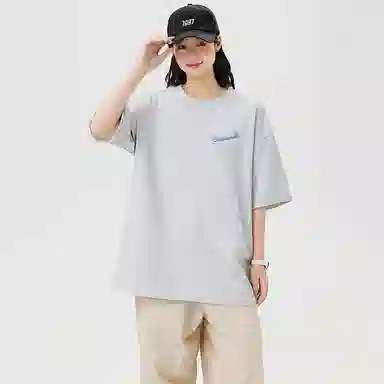 Sanrio Cinnamoroll T