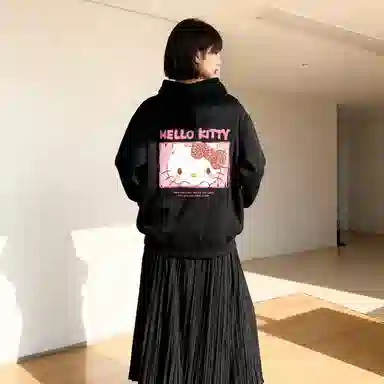 Sanrio x HelloKitty SS25