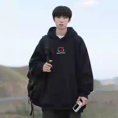 Sanrio x HelloKitty SS25