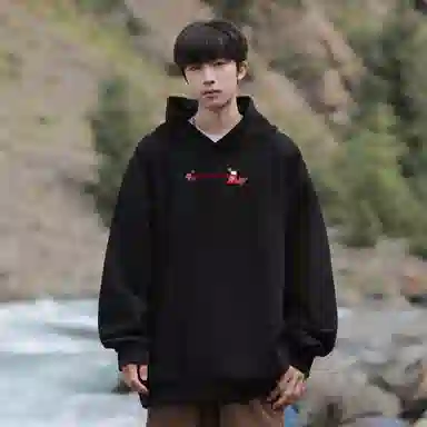 Sanrio x HelloKitty SS25