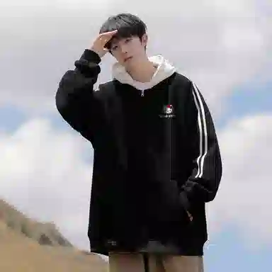 Sanrio x Hello Kitty SS25