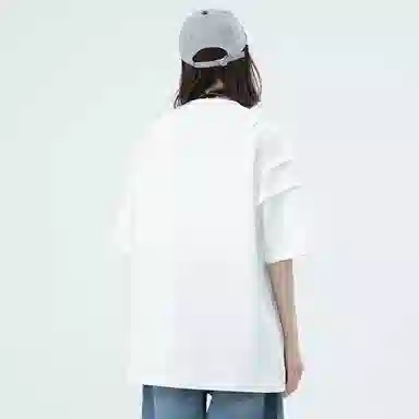 Sanrio x CINNAMOROLL T