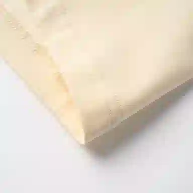 logo Sanrio x HelloKitty T