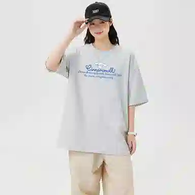 Sanrio Cinnamoroll T