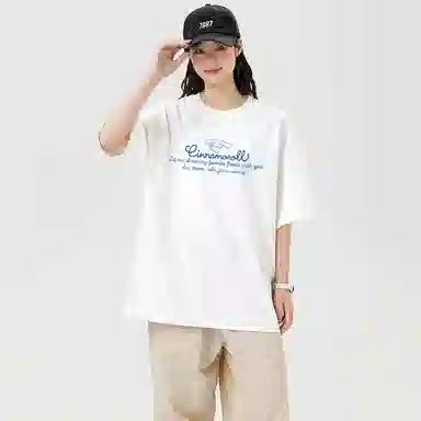 Sanrio Cinnamoroll T