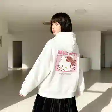 Sanrio x HelloKitty SS25