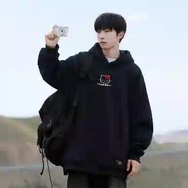 Sanrio x HelloKitty SS25