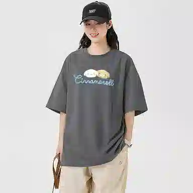 Sanrio x CINNAMOROLL T