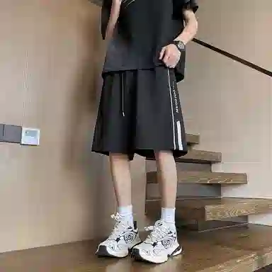 海尔斯 立体刺绣五分织带宽松休闲短裤 男款