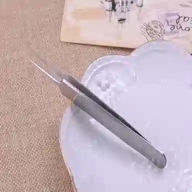 BEAUTIFUL AND CHARMING