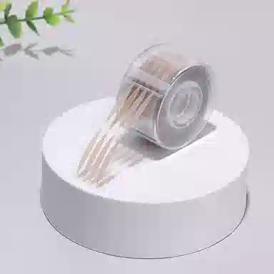 600