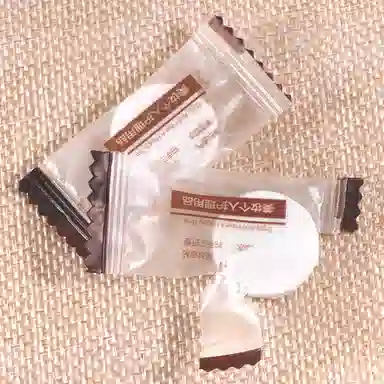 BEAUTIFUL AND CHARMING 20