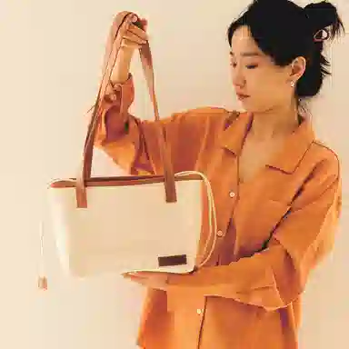 BEAUTIFUL AND CHARMING