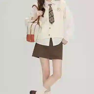SYEEE WITH U V