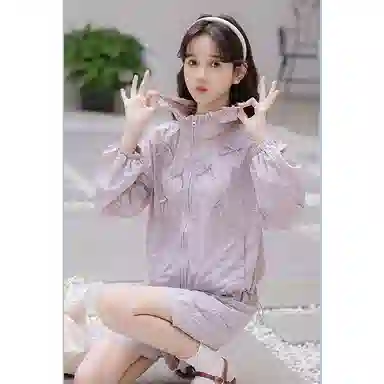 SYEEE WITH U