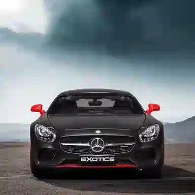 MORTEN SOLUM 124-AMG GT
