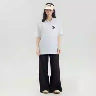 Airwalk T