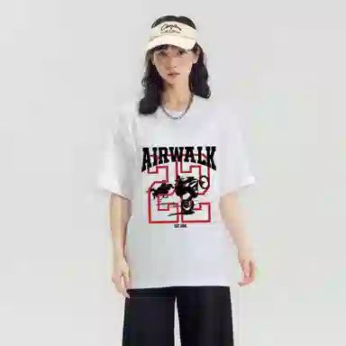 Airwalk T