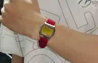 Casio A158WEA-9 Redline Gold