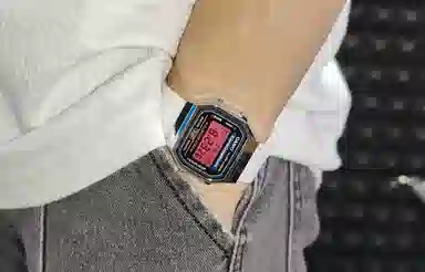 CASIO A168WA-1W