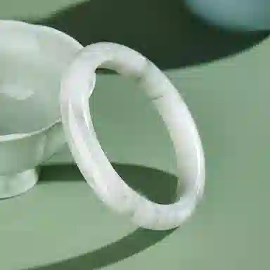 IWE