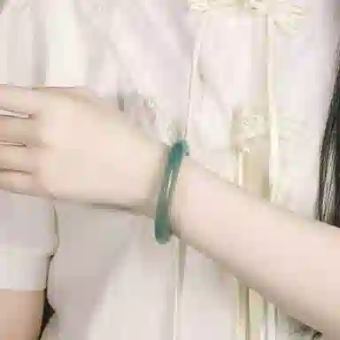 IWE