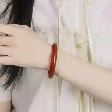 IWE