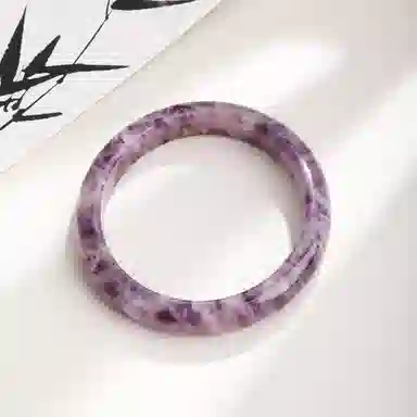 IWE