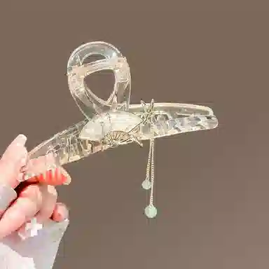 缔晶 森系浪漫精致透明蝴蝶花朵流苏 春夏通勤时尚百搭造型 亚克力 发夹 女款