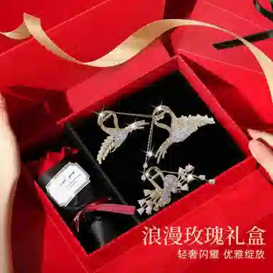 缔晶 森系时尚铃兰花朵流苏鲨鱼夹抓夹套装 清新浪漫日常通勤发饰礼盒 合金 发夹 女款