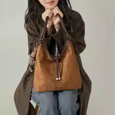 CinvaiKrose Tote