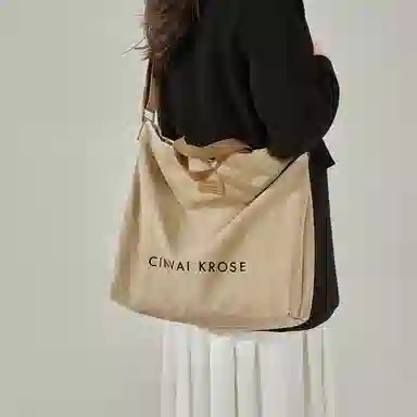 CinvaiKrose Tote