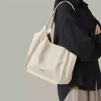CinvaiKrose Tote