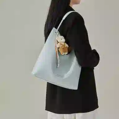 CinvaiKrose Tote