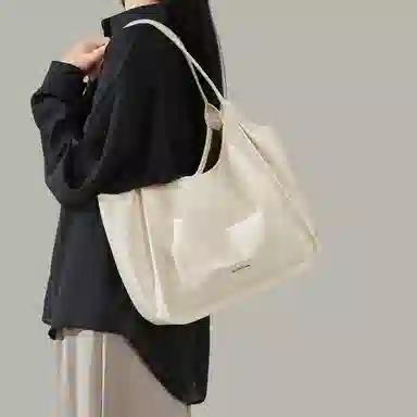 CinvaiKrose Tote